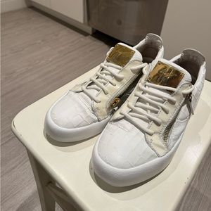 GIUSEPPE ZANOTTI SNEAKERS